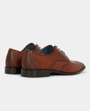 Load image into Gallery viewer, 02200/Russo            Brogue 58 Camel
